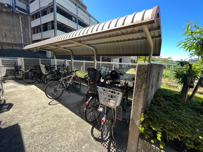 ラフィ－ネ高塚の物件外観写真