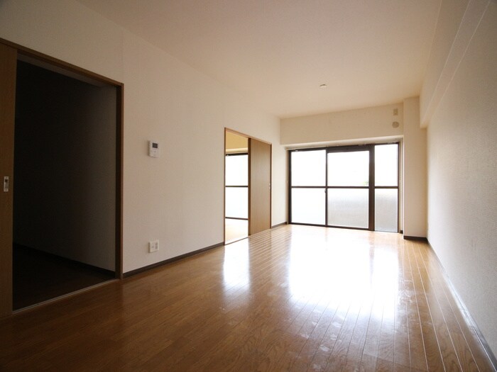 ラフィ－ネ高塚の物件内観写真