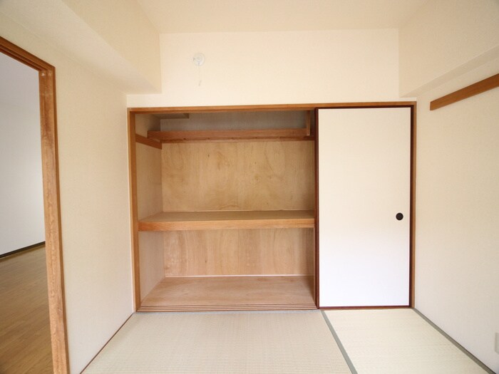 ラフィ－ネ高塚の物件内観写真