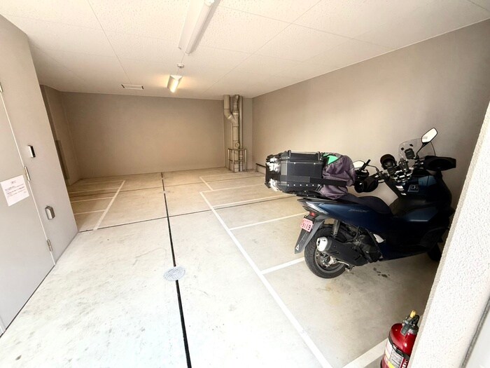 ｴｽﾘｰﾄﾞﾚｼﾞﾃﾞﾝｽｸﾞﾗﾝ大阪福島ﾉｰｽの物件外観写真