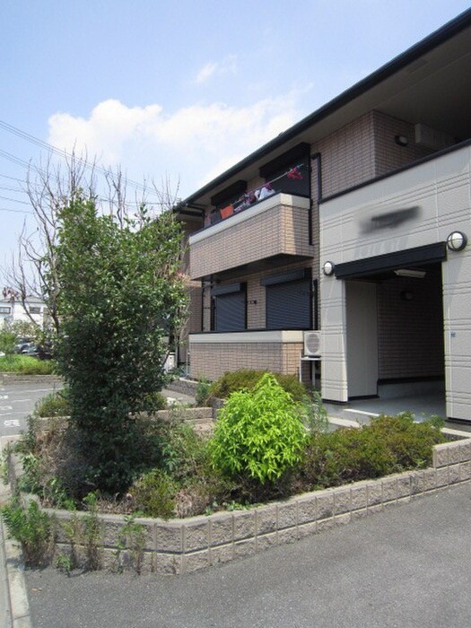 メゾンニュ－池島Ｄの物件外観写真