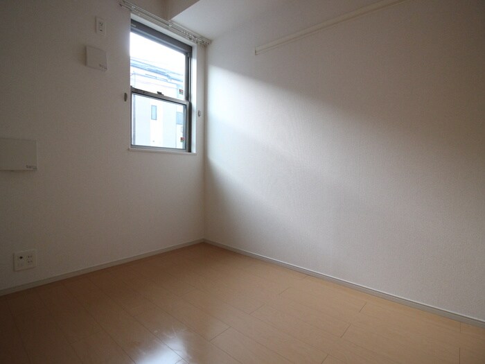 モデッサ　フェリーチェの物件内観写真