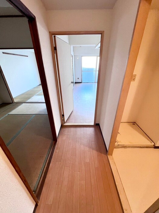 飛鳥グランドパレスの物件内観写真