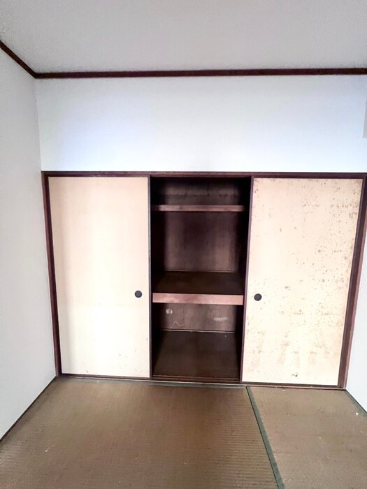 飛鳥グランドパレスの物件内観写真