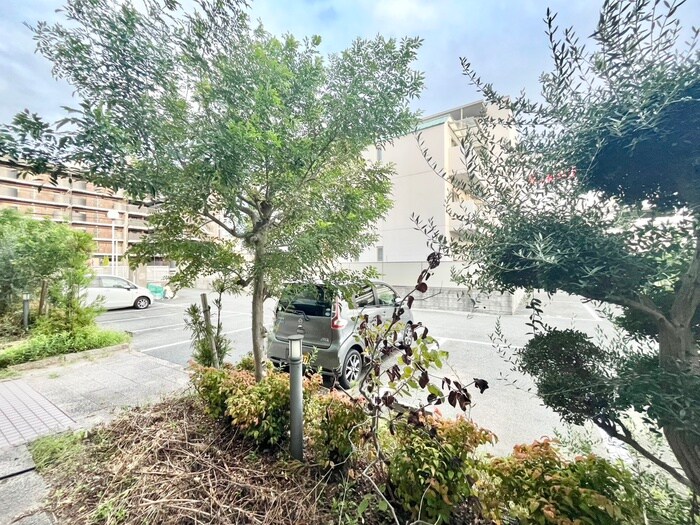 ラフィ－ネ枚方の物件内観写真