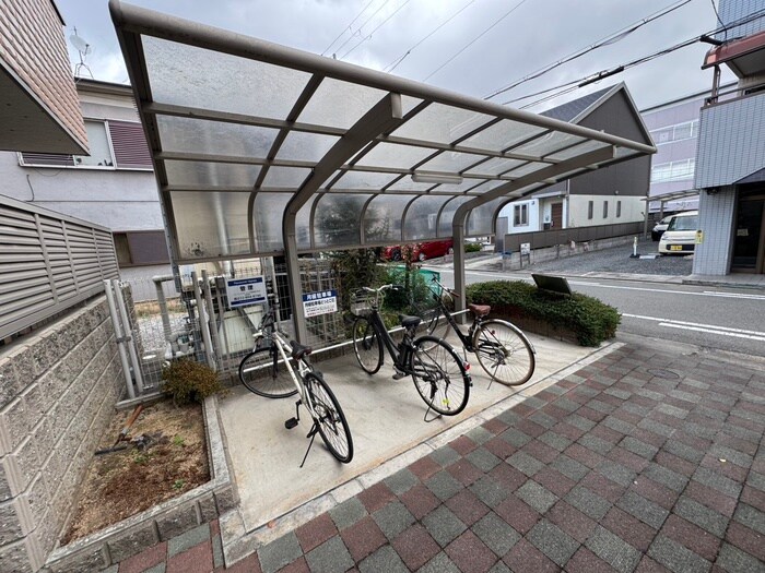 ピ・ラパンの物件外観写真