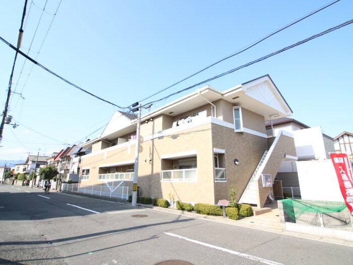 ジュネスⅦの物件外観写真