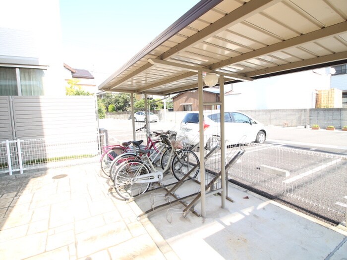 ジュネスⅦの物件外観写真