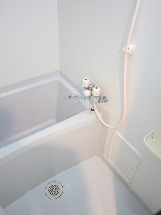 カ－サスペリオ－レⅠの物件内観写真