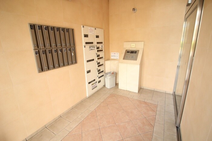 カ－サスペリオ－レⅠの物件外観写真