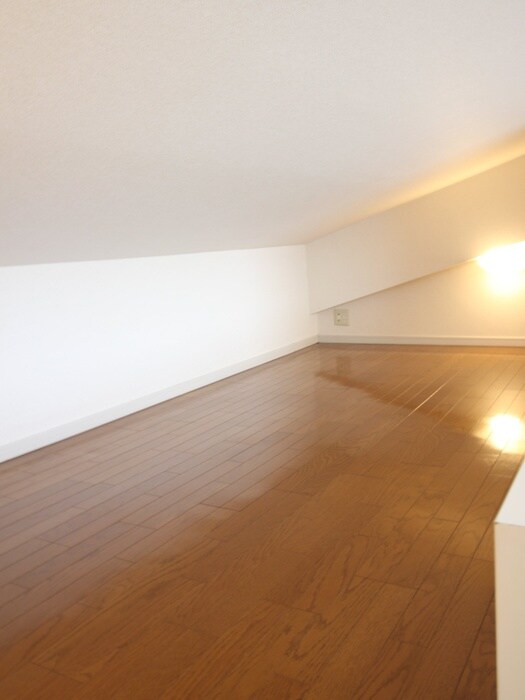 カ－サスペリオ－レⅠの物件内観写真