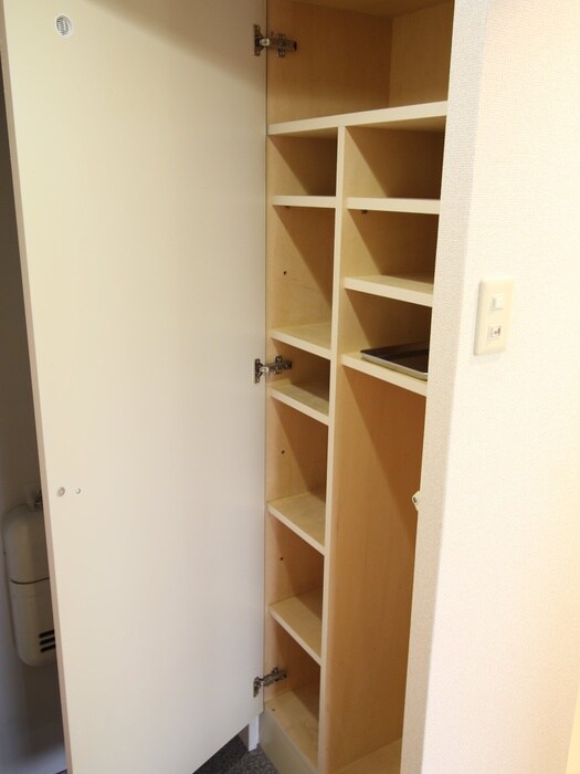 カ－サスペリオ－レⅠの物件内観写真