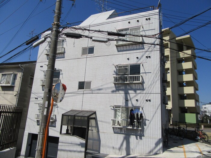 New StoRK Apartment 禁野本町の物件外観写真