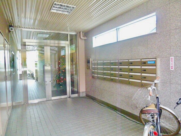 エクシード塚口の物件外観写真