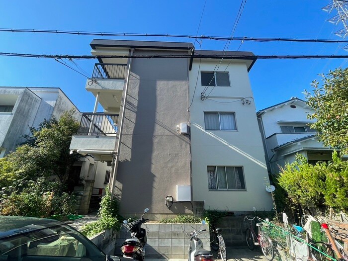 光マンションの物件外観写真