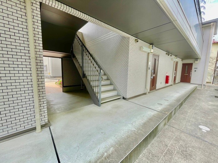 アザレアの物件外観写真