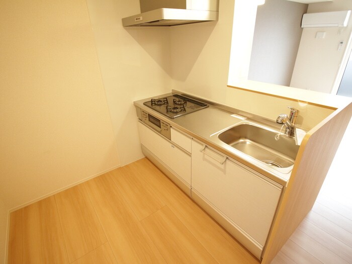 ワン　ウェーブ霞ヶ丘の物件内観写真