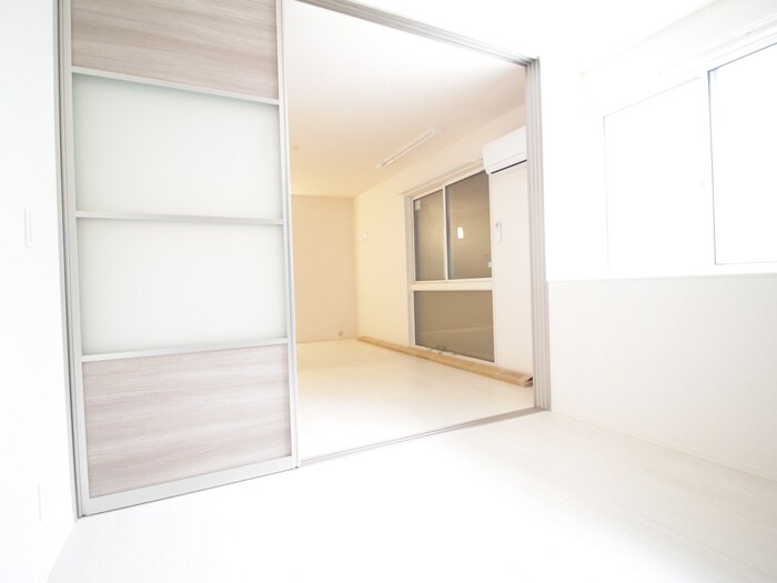 ワン　ウェーブ霞ヶ丘の物件内観写真