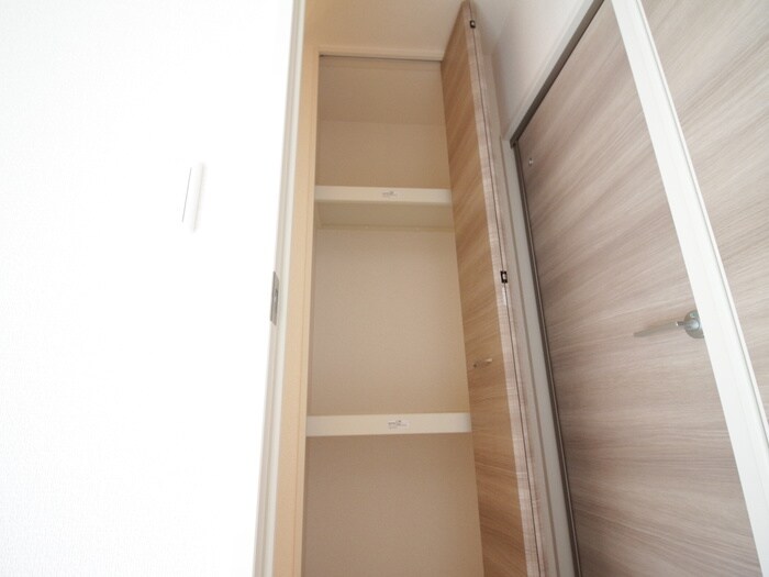 ワン　ウェーブ霞ヶ丘の物件内観写真