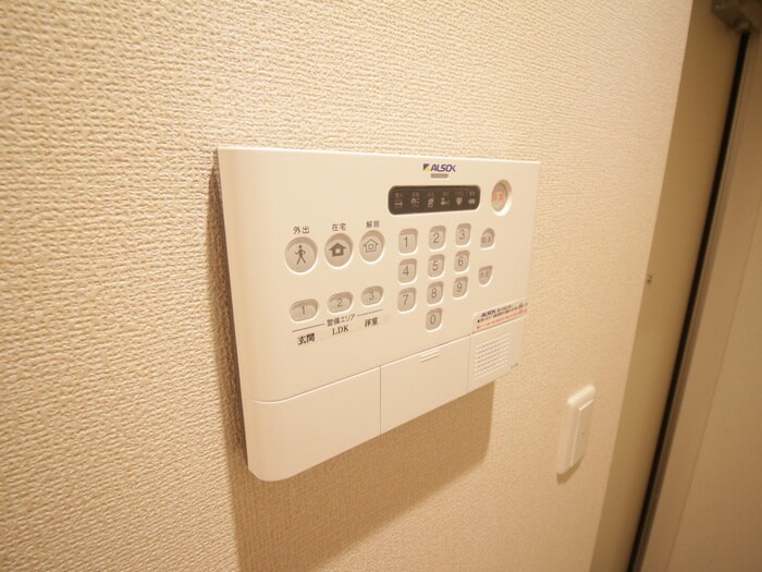 ワン　ウェーブ霞ヶ丘の物件内観写真