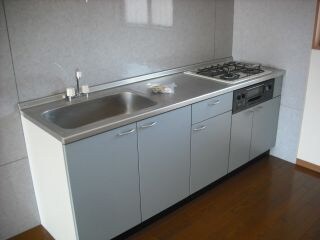 ﾌﾞﾛｯｻﾑ氷室の物件内観写真