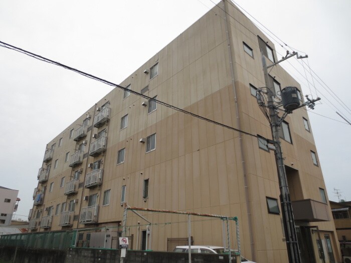 Succeed吉祥院の物件外観写真