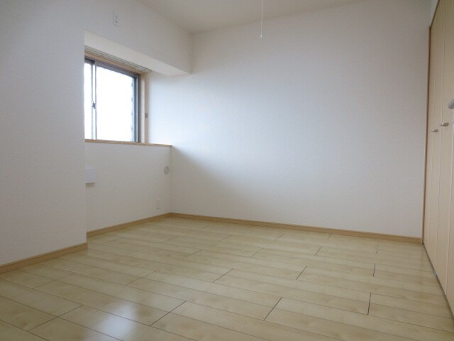 セレンディピティプレシャスの物件内観写真