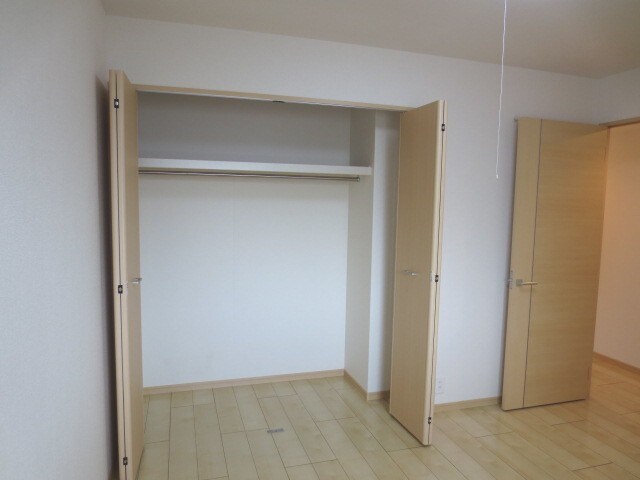 セレンディピティプレシャスの物件内観写真