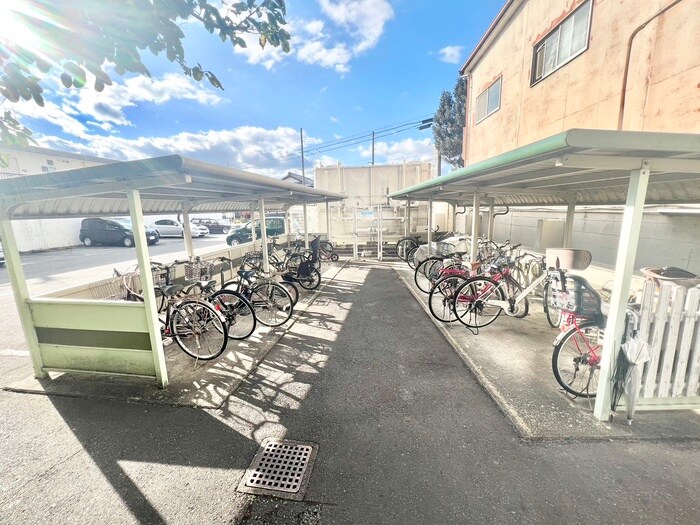 ロイヤルヒル守山の物件外観写真