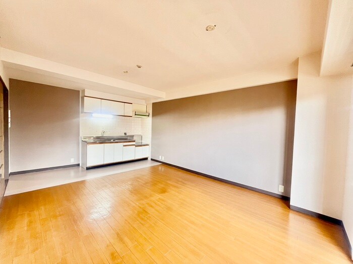 ロイヤルヒル守山の物件内観写真