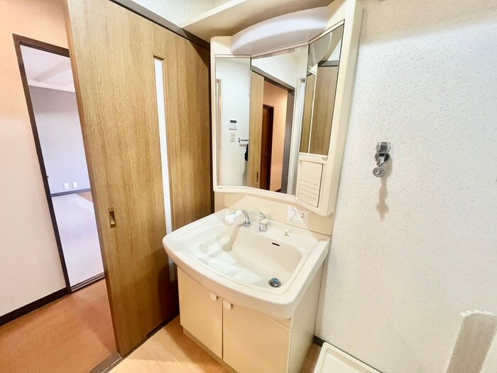 ロイヤルヒル守山の物件内観写真