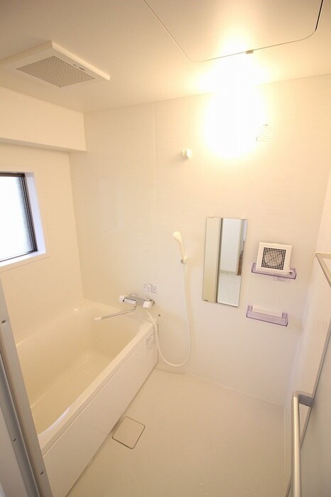 ヒルズコート刀根山の物件内観写真