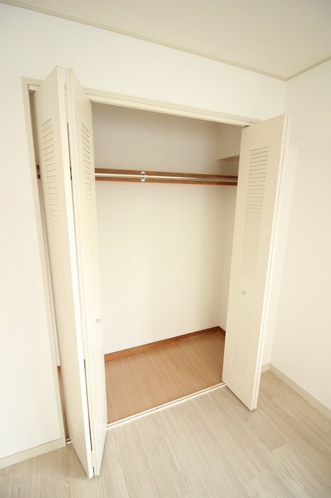 ヒルズコート刀根山の物件内観写真