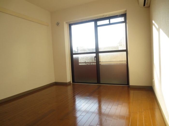 ﾃﾞﾄﾑ・ﾜﾝ烏丸鞍馬口PARTⅡ(302)の物件内観写真