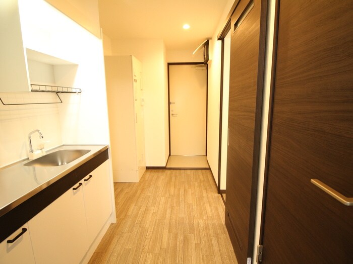 アムール八尾本町の物件内観写真