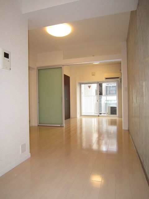 アーデン京町堀イーストの物件内観写真