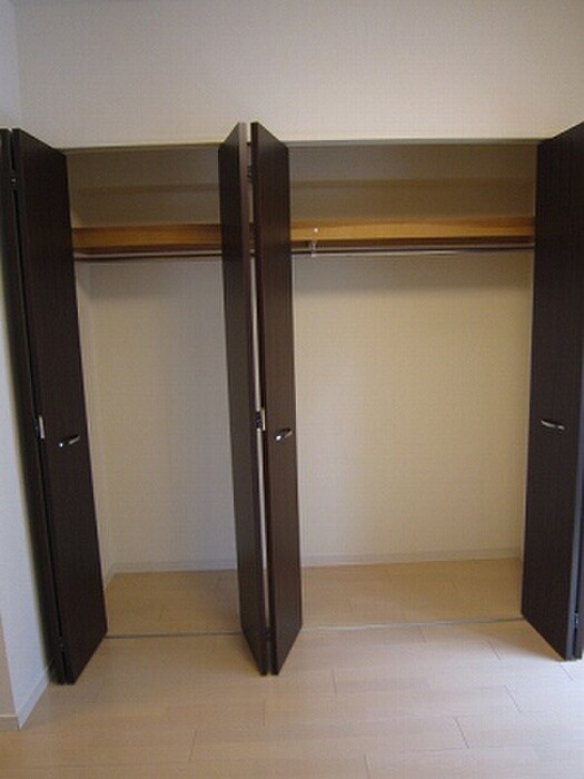 アーデン京町堀イーストの物件内観写真