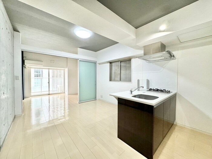 アーデン京町堀イーストの物件内観写真