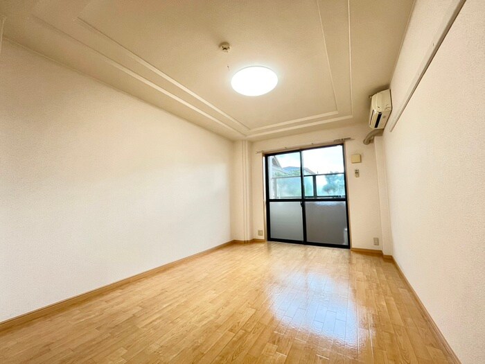 エバ－ハイツ春日の物件内観写真