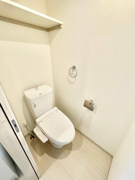 モダンアパートメント枚方上之町の物件内観写真