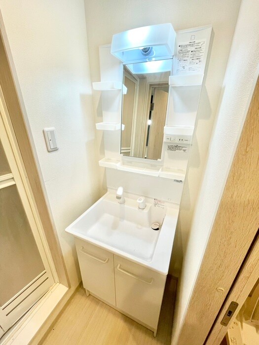 モダンアパートメント枚方上之町の物件内観写真