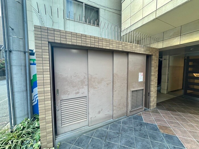 メゾン夕陽ヶ丘の物件外観写真