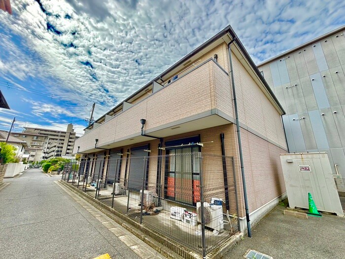 フロ－ラルセゾン春木の物件外観写真