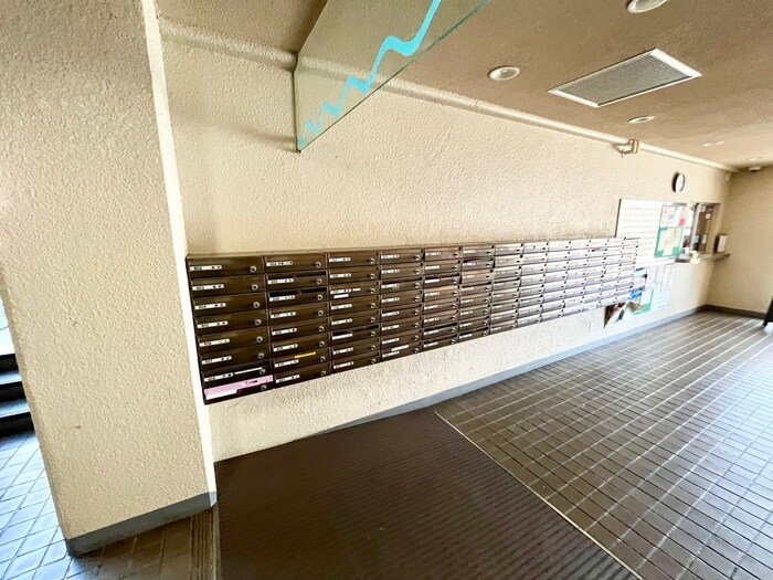 パレス朝霧ヶ丘（３０５）の物件外観写真