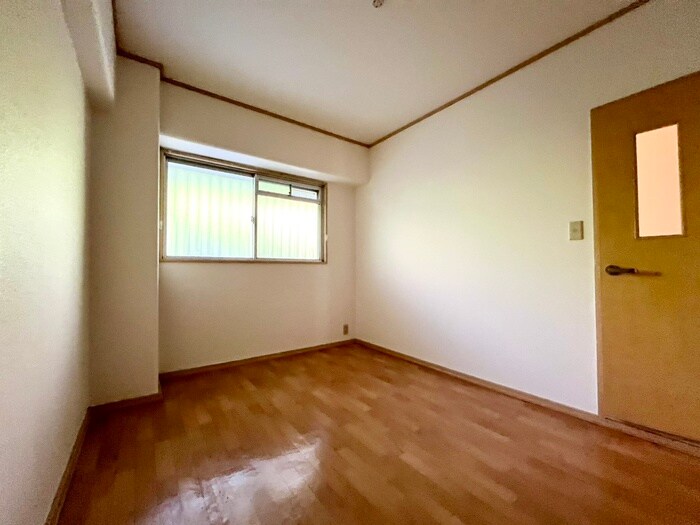 パレス朝霧ヶ丘（３０５）の物件内観写真