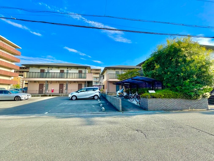 ア・リ－プ・ガ－デン　Ｂ棟の物件外観写真