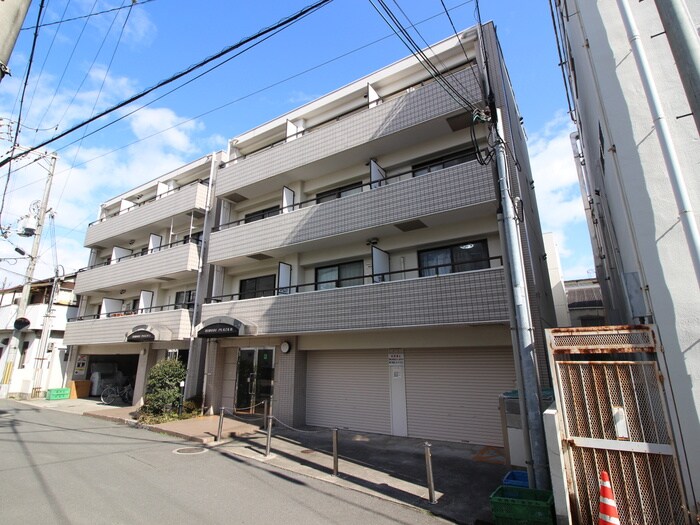 吉富ビル日の出プラザ１号館の物件外観写真