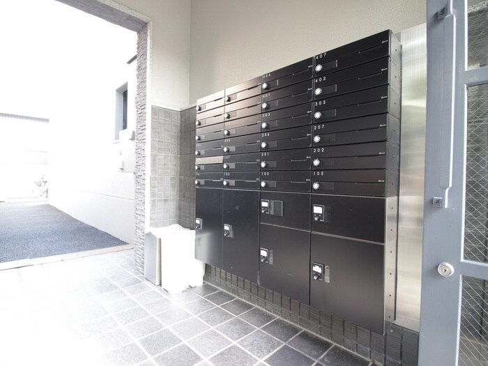 ファミィール桂の物件外観写真