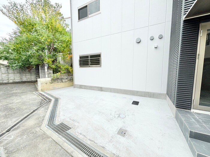 オガールコートナカモズの物件外観写真