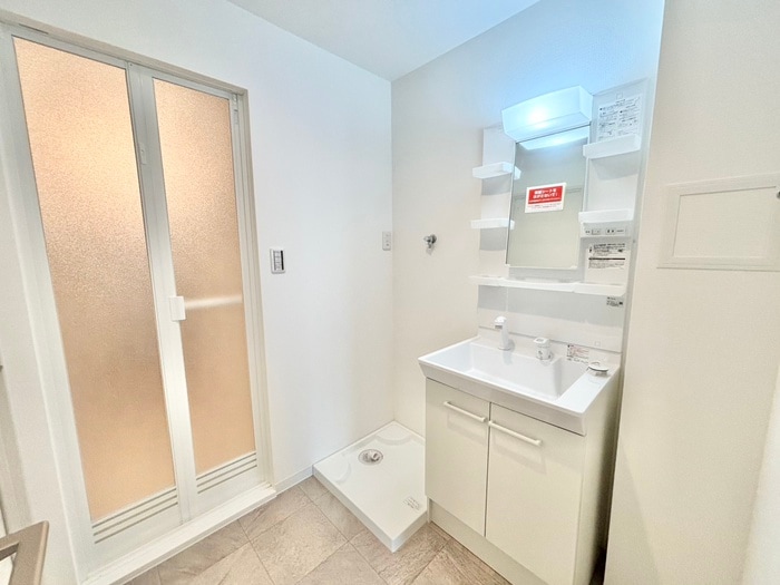 オガールコートナカモズの物件内観写真